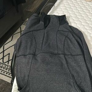 Lulu Pullover Size 8